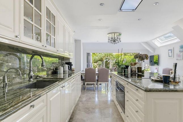 32, Queensmill Road, London photo 4
