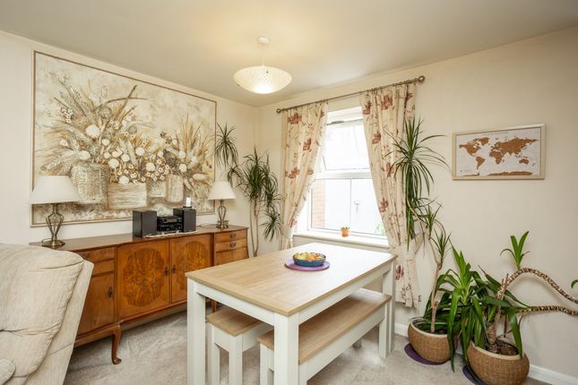 Flat 3, 31, Marigold Lane, Loughborough photo 5