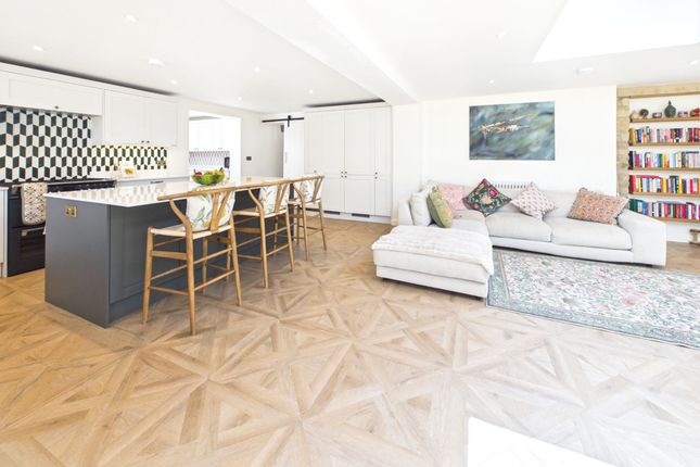 90 High Street, Chipping Norton photo 4
