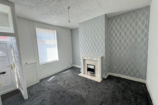 14, Queen Victoria Street, Blackburn photo 2