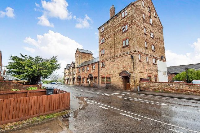 1-bed flat on Rivermill Apartments, Ramsey, £790/mo