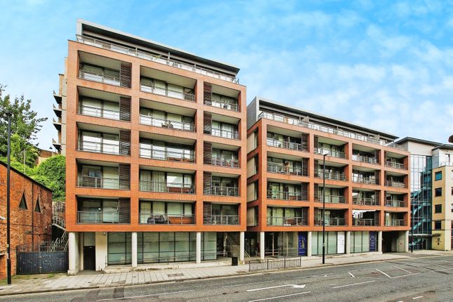 Flat for sale in Close, Newcastle Upon Tyne, Tyne And Wear