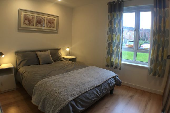 Flat to rent in Stretford Road, Manchester, Greater Manchester