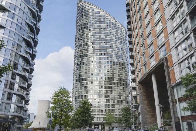 Thumbnail Studio to rent in Ontario Tower, 4 Fairmont Avenue, Canary Wharf, Blackwall, Poplar, London