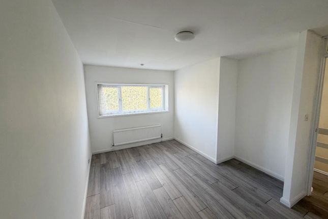 22, Ellisgill Court, Milton Keynes photo 5