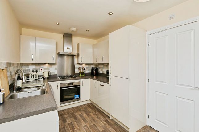 33, Dumfries Drive, Derby photo 2