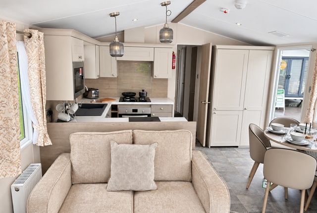 Carlton Meres Holiday Park, Saxmundham photo 5
