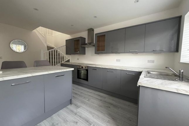 18, Rosedale Drive, Leigh photo 5