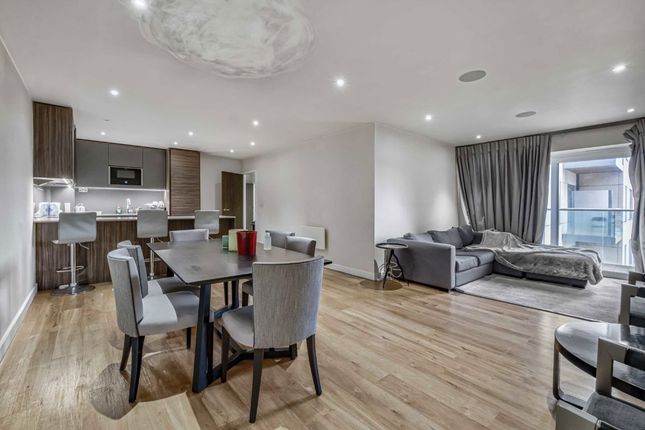 Flat 36, Carvell House, 22, Aerodrome Road, London photo 2
