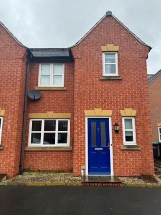 Thumbnail Town house to rent in East Street, Warsop Vale, Mansfield