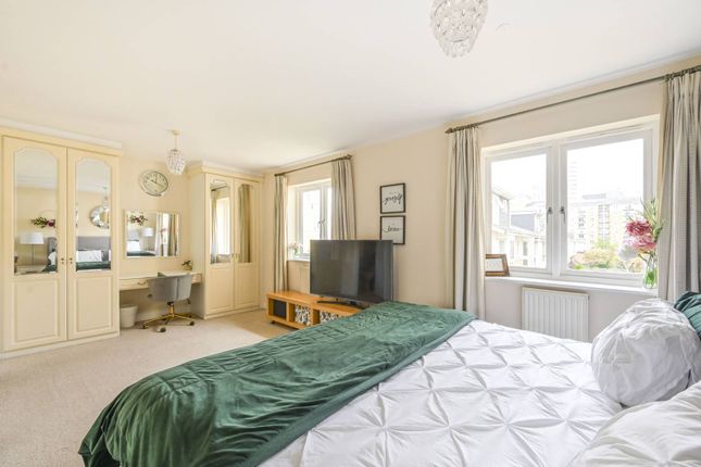 Terraced house for sale in Jamestown Way, Docklands, London
