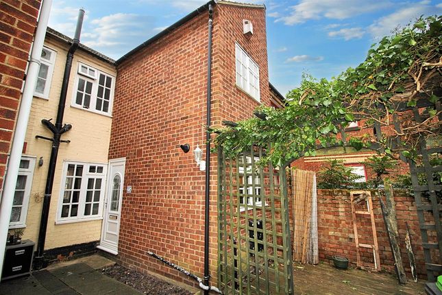 Thumbnail Terraced house for sale in Alexandra Cottages, Tavistock Place, Bedford