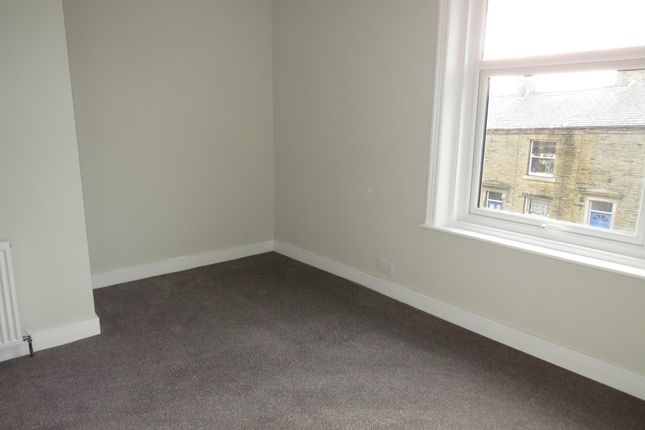 Terraced house to rent in Emscote Place, Halifax