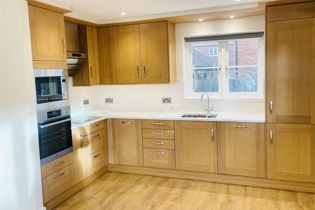 21a, Bridewell Lane, 6A Jubilee Apartments, Tenterden photo 4