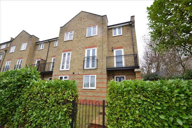 Thumbnail Property for sale in Parkinson Drive, Chelmsford