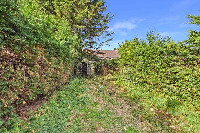 87 Rosedale Road, Northampton photo 4