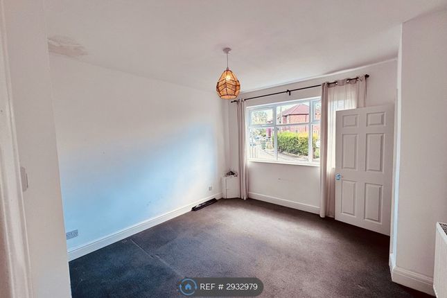 Briarwood Avenue, Droylsden, Manchester photo 3