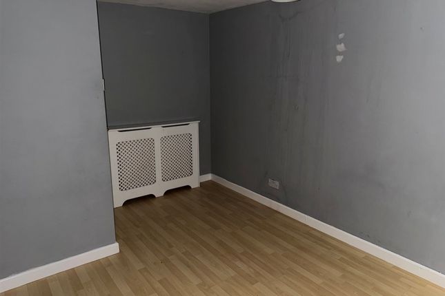Flat 7, Leyland Mansions (Basement Flat), 18, Leyland Road, SOUTHPORT photo 4