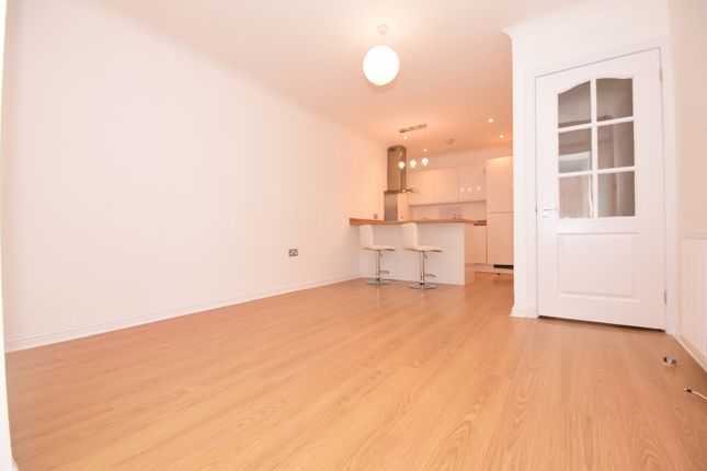 3 Forest Drive, Bothwell, Glasgow photo 4