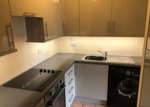 Town house to rent in Woodbank, Burbage, Hinckley