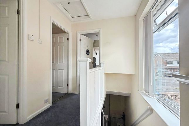 6, Foxcombe Drive, Reading photo 5
