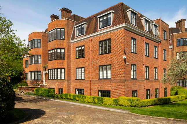 Thumbnail Flat for sale in Gonville House, Manor Fields