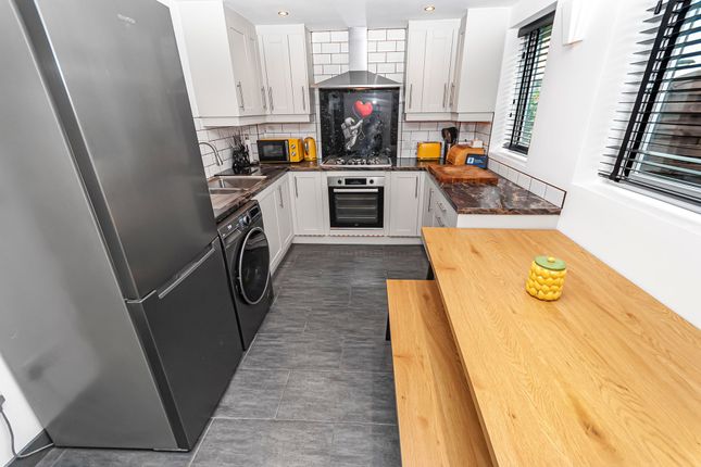 6 Hamer Street, Bury photo 3
