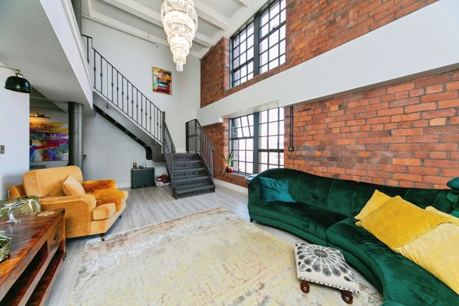 Apartment 333, Tobacco Warehouse,, 21 Regent Road, Merseyside photo 2