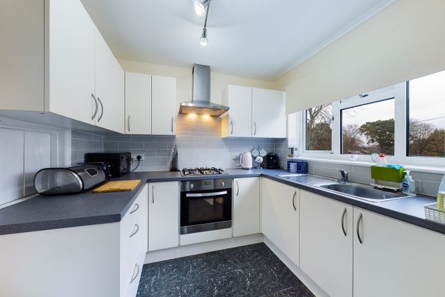 7, Kildare Close, Bordon photo 4