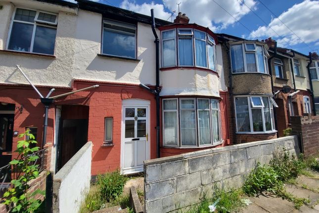 Thumbnail Terraced house to rent in Harcourt Street, Luton