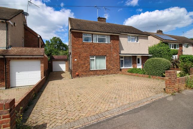 Thumbnail Semi-detached house for sale in Lingfield Road, Borough Green