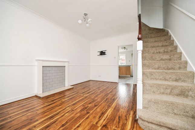 Wealdstone Drive, Dudley photo 4