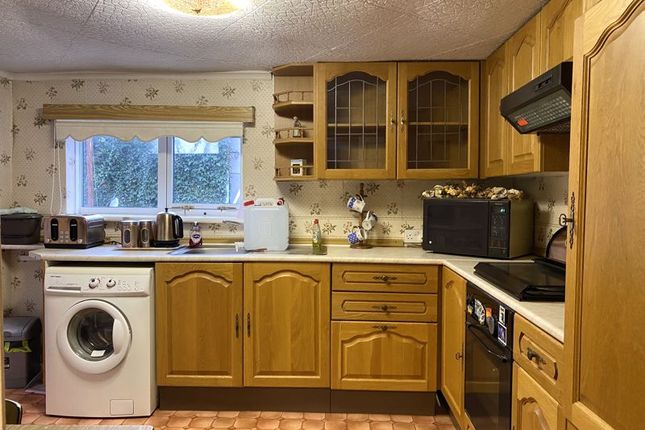 144, Waltwood Road, Newport photo 4