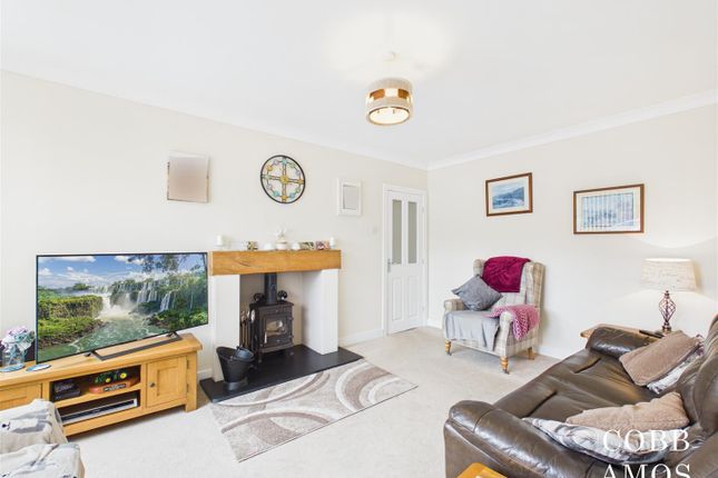 12, Mortimer Close, Ludlow photo 2