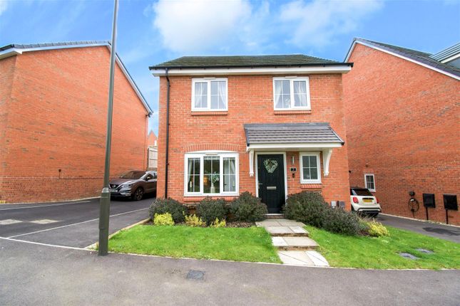 Detached house for sale in Baitway Drive, Ripley