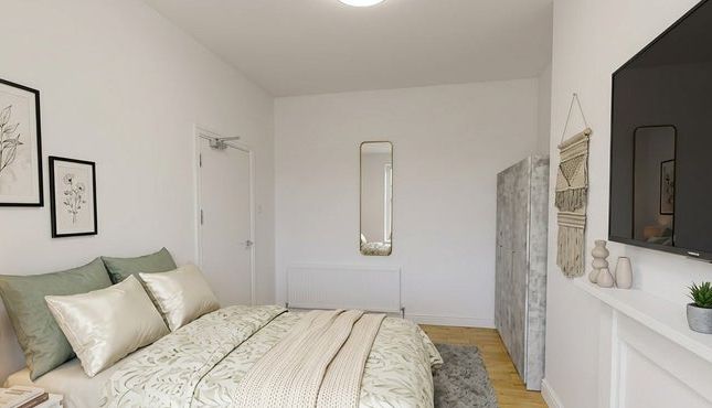 24, Claremont Road, London photo 4