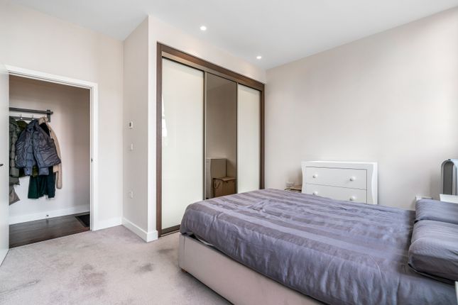 Flat for sale in Griffin Place, Broadwater Road, Welwyn Garden City, Hertfordshire