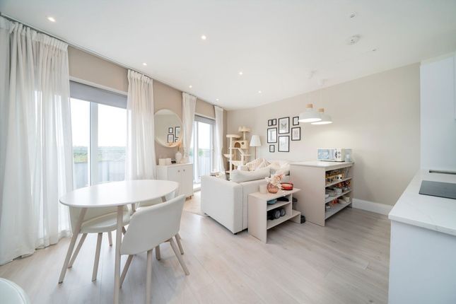 Flat 5, Imperial House, Queens Road, Buckhurst Hill photo 5