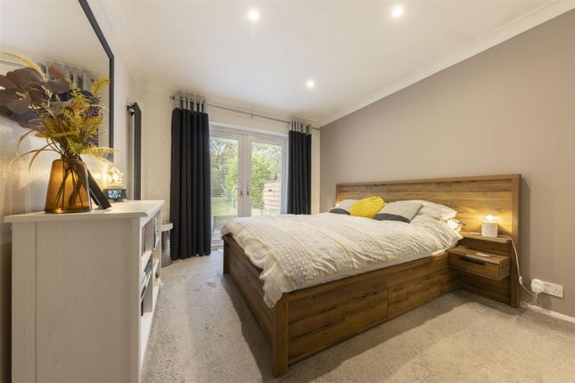 72, Hercules Road, Norwich photo 4
