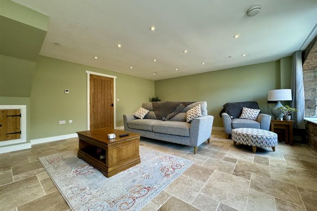 Field View Barn, Rhewl Farm, Chepstow photo 5