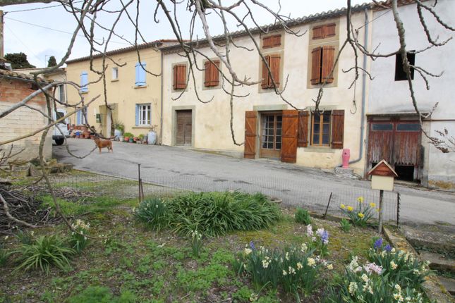 Detached house for sale in Montgradail, Languedoc-Roussillon, 11240, France