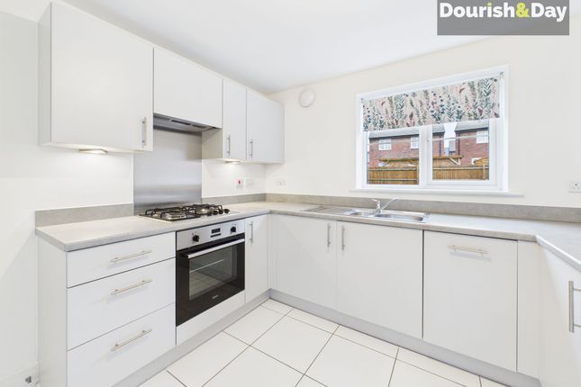 36 Pickering Croft, Stafford photo 3