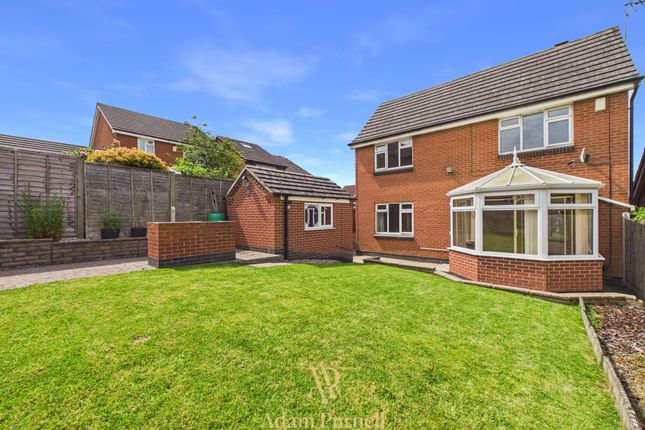 6 Ormond Close, Leicester photo 4
