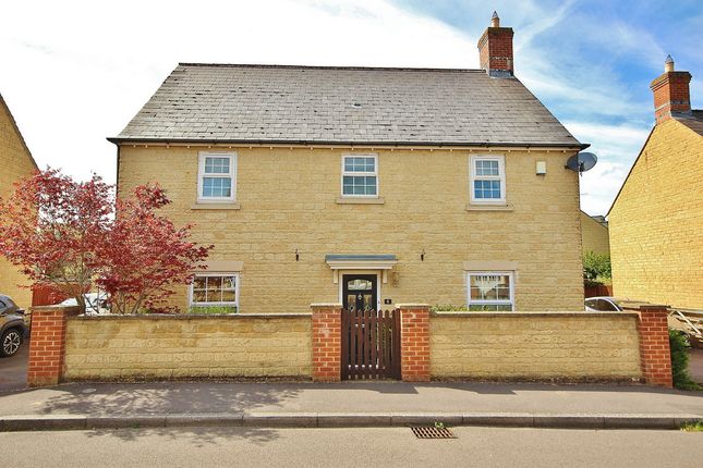 Thumbnail Detached house for sale in Larch Lane, Witney
