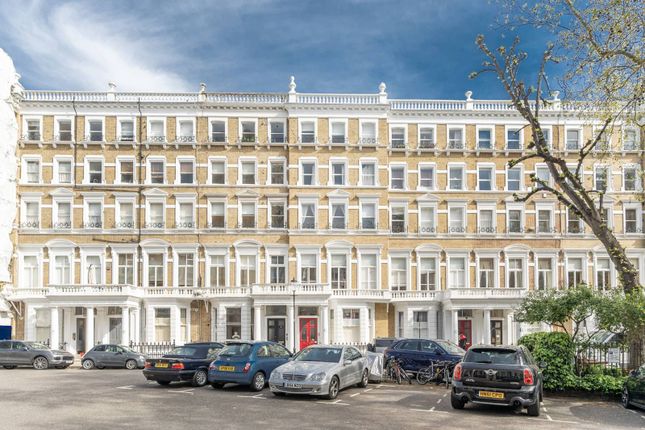 Emperor's Gate, South Kensington, London SW7, 2 bedroom flat to rent ...