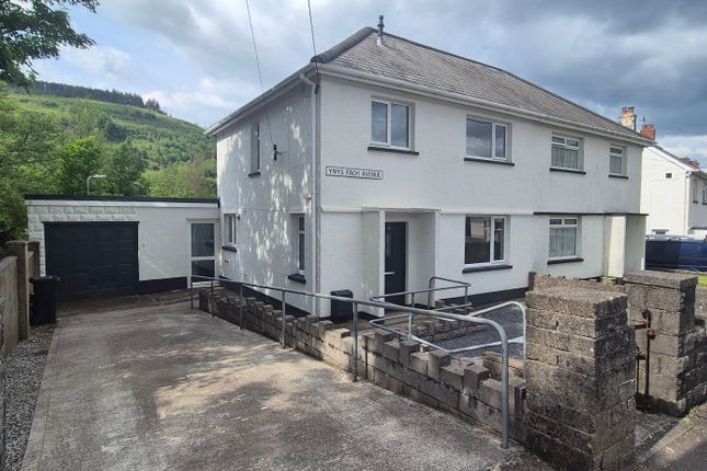 Property to rent in Ynysfach Avenue, Resolven, Neath