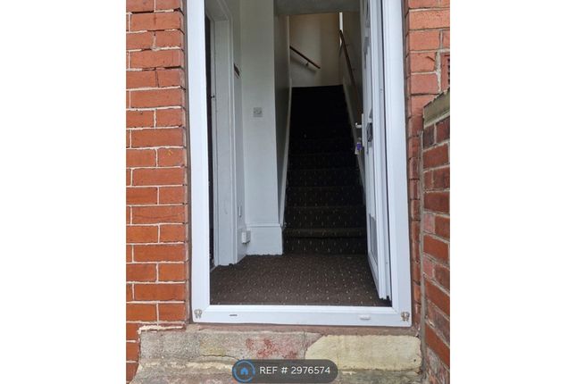 North Rise, Huddersfield photo 4