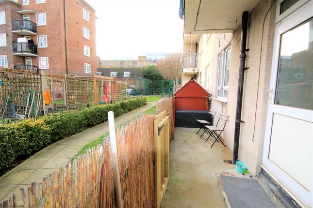 Ellen Street, London photo 3