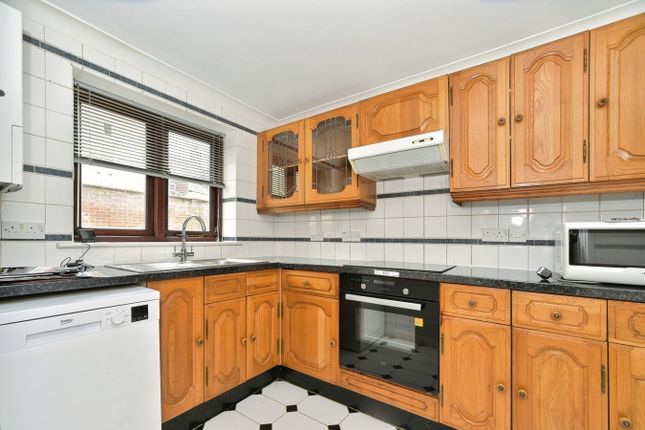 Cobblestone House, Castle Street, Calne photo 3