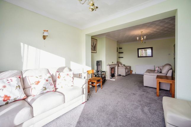 Bungalow for sale in Commissioners Road, Rochester, Kent